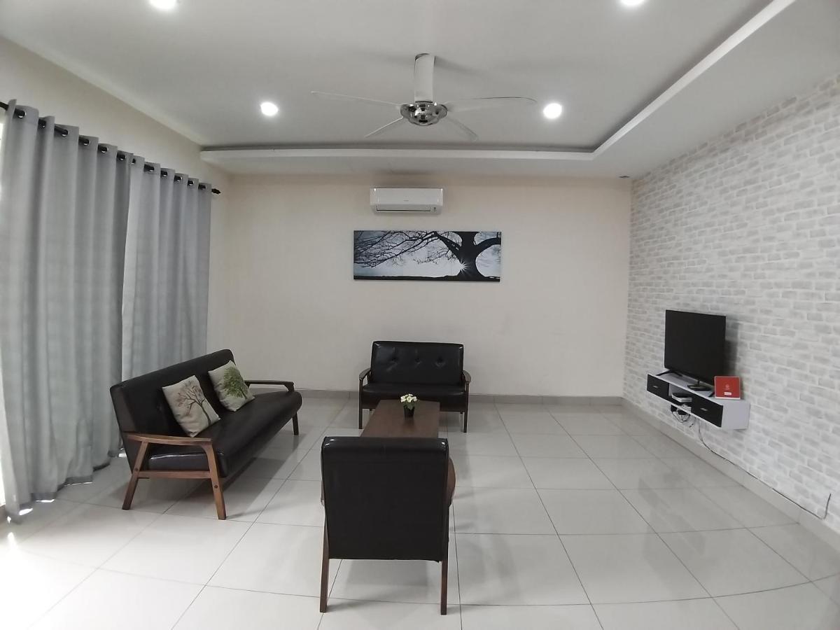 Goodview Vacation Homestay @Каджанг Екстериор снимка